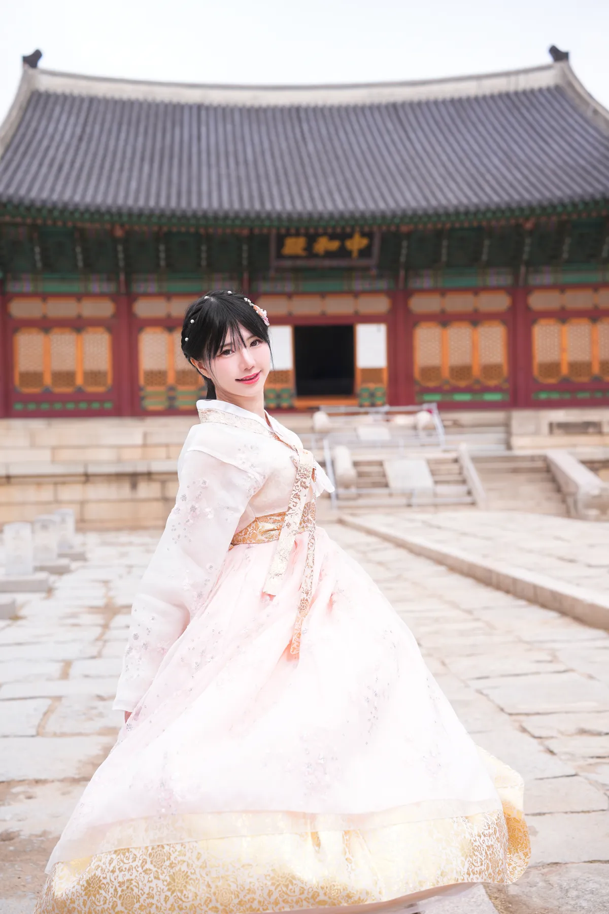 Sally Dorasnow NO.098 2025 New Year Hanbok NO.0000