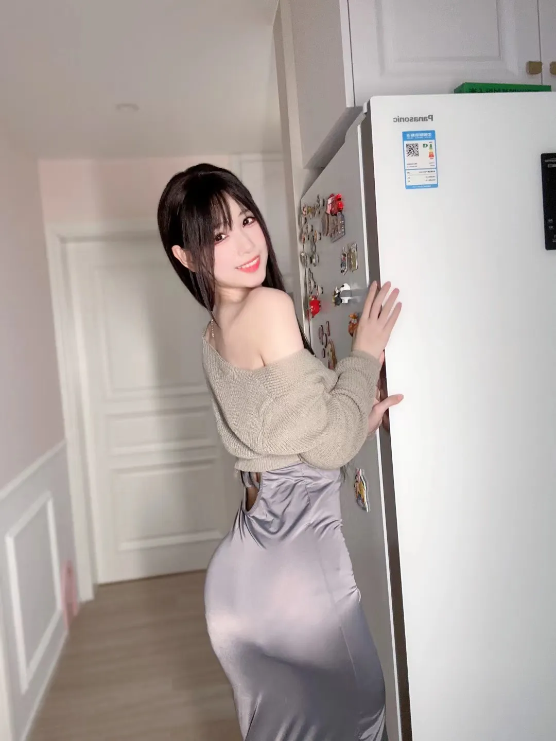 十万口草莓粥粥 NO.004 舰长图包23年04月 NO.0000