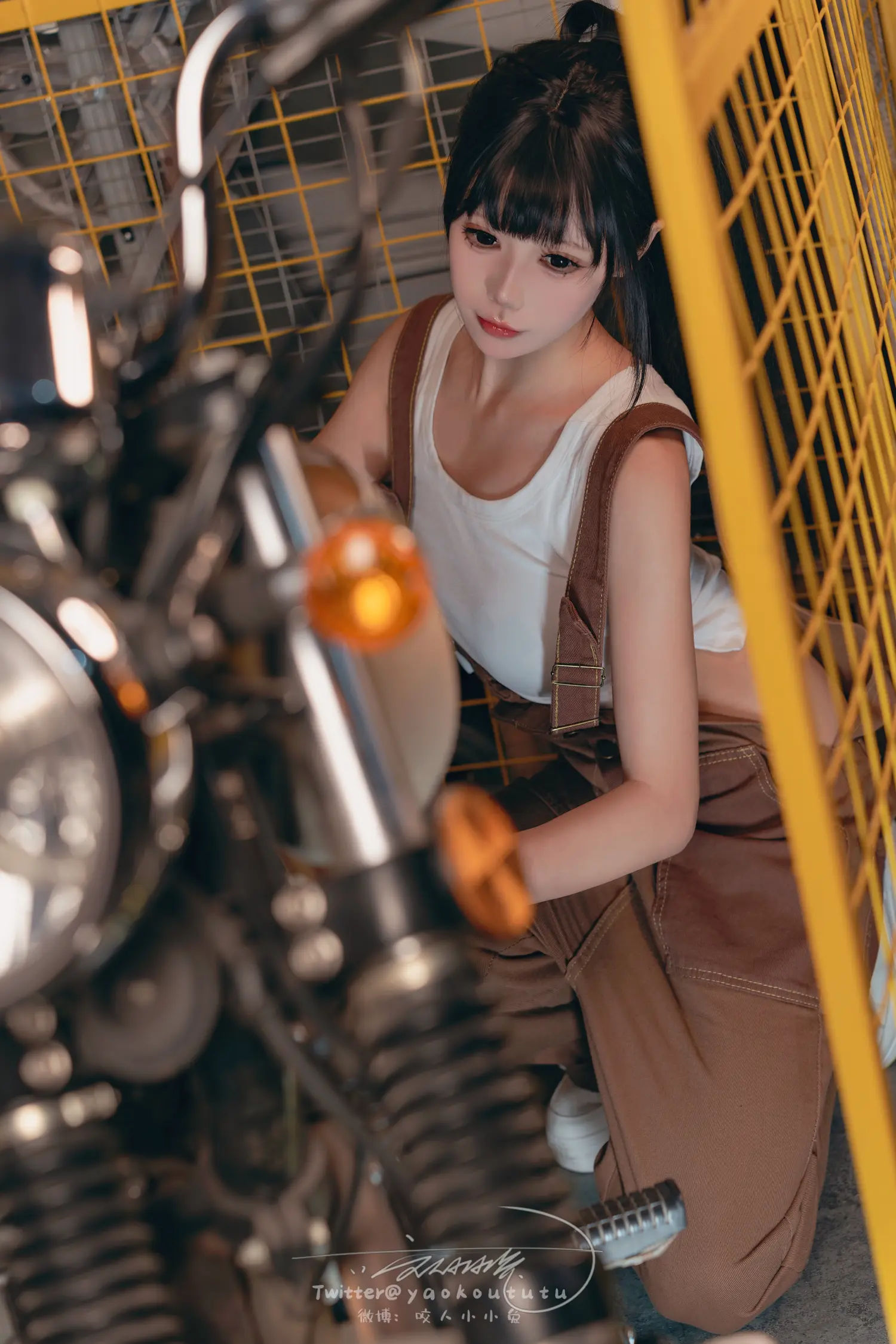 咬一口兔娘 NO.136 机车修理工 Shake it NO.0000