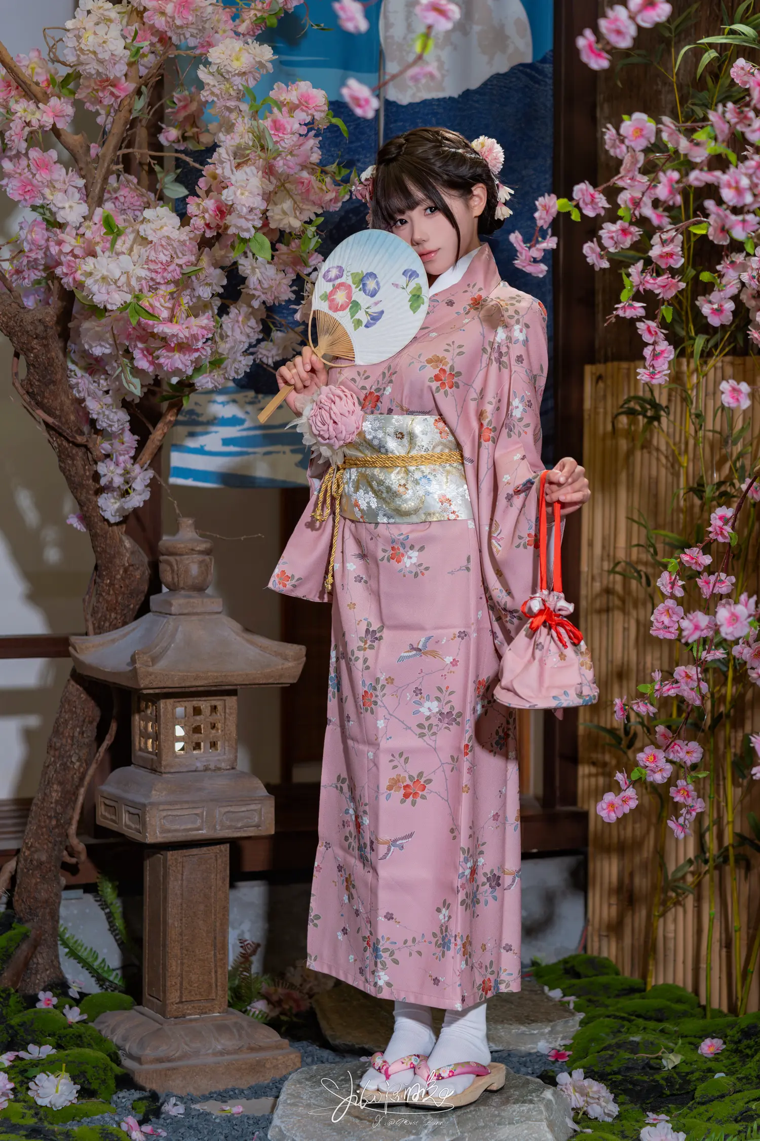 咬一口兔娘 NO.180 温泉の女将 NO.0000