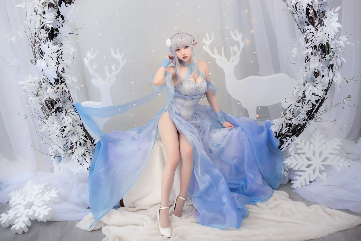 小木曾AYA NO.002 爱蜜莉雅 水晶礼服 NO.0000