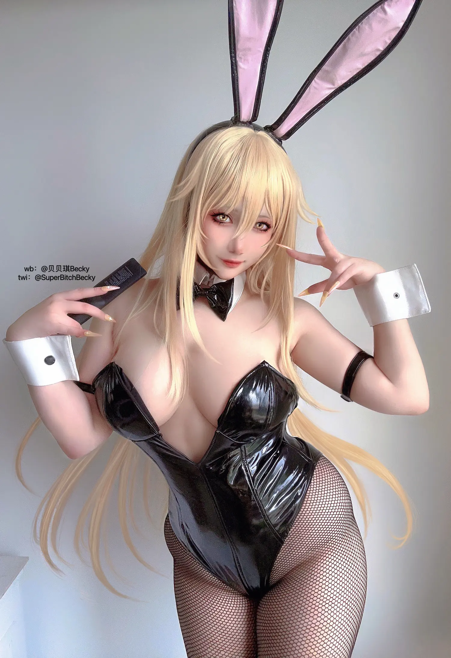 贝贝琪Becky NO.004 食蜂操祈兔女郎 NO.0000