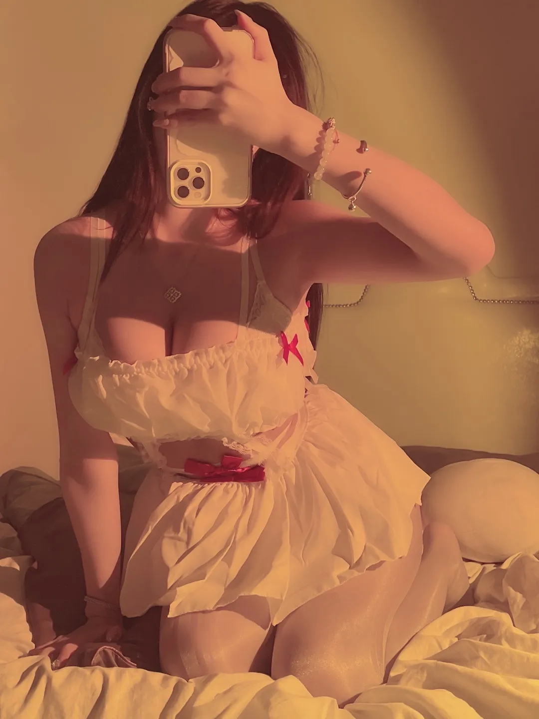 兔宝妮to NO.008 红色蝴蝶结 NO.0000