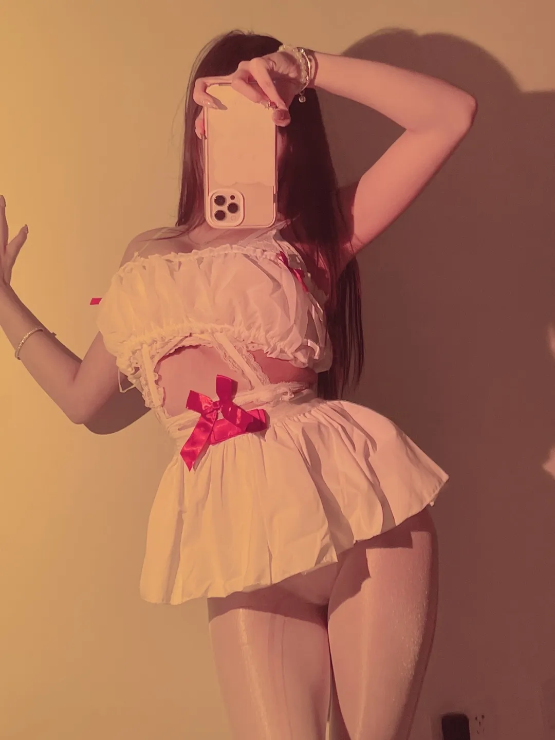 兔宝妮to NO.008 红色蝴蝶结 NO.0000
