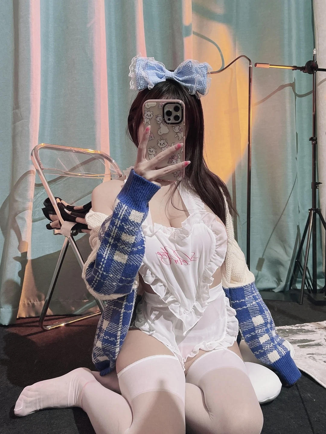 兔宝妮to NO.052 白色女仆2 NO.0000