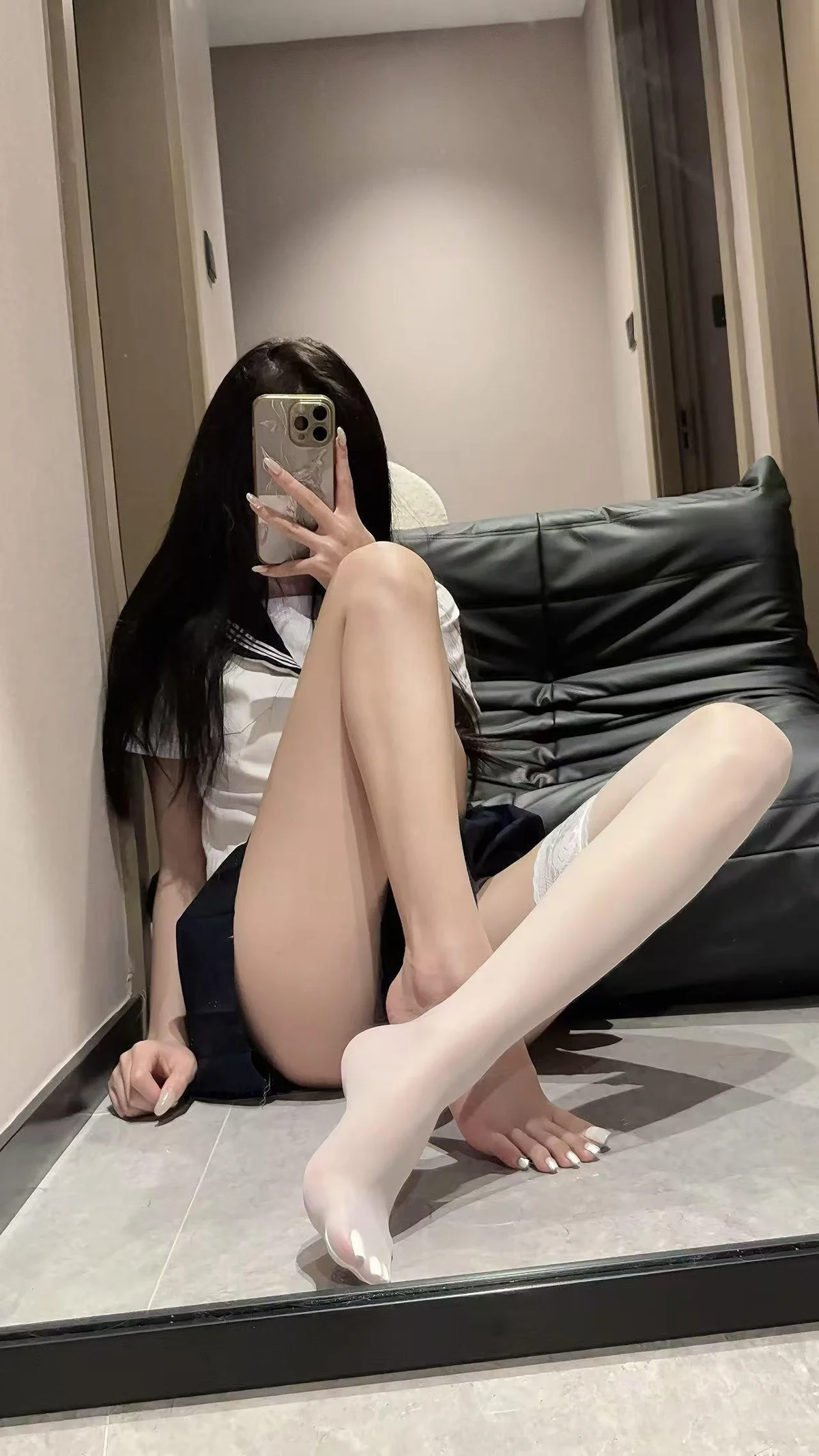 兔宝妮to NO.078 油丝jk-团子研究社