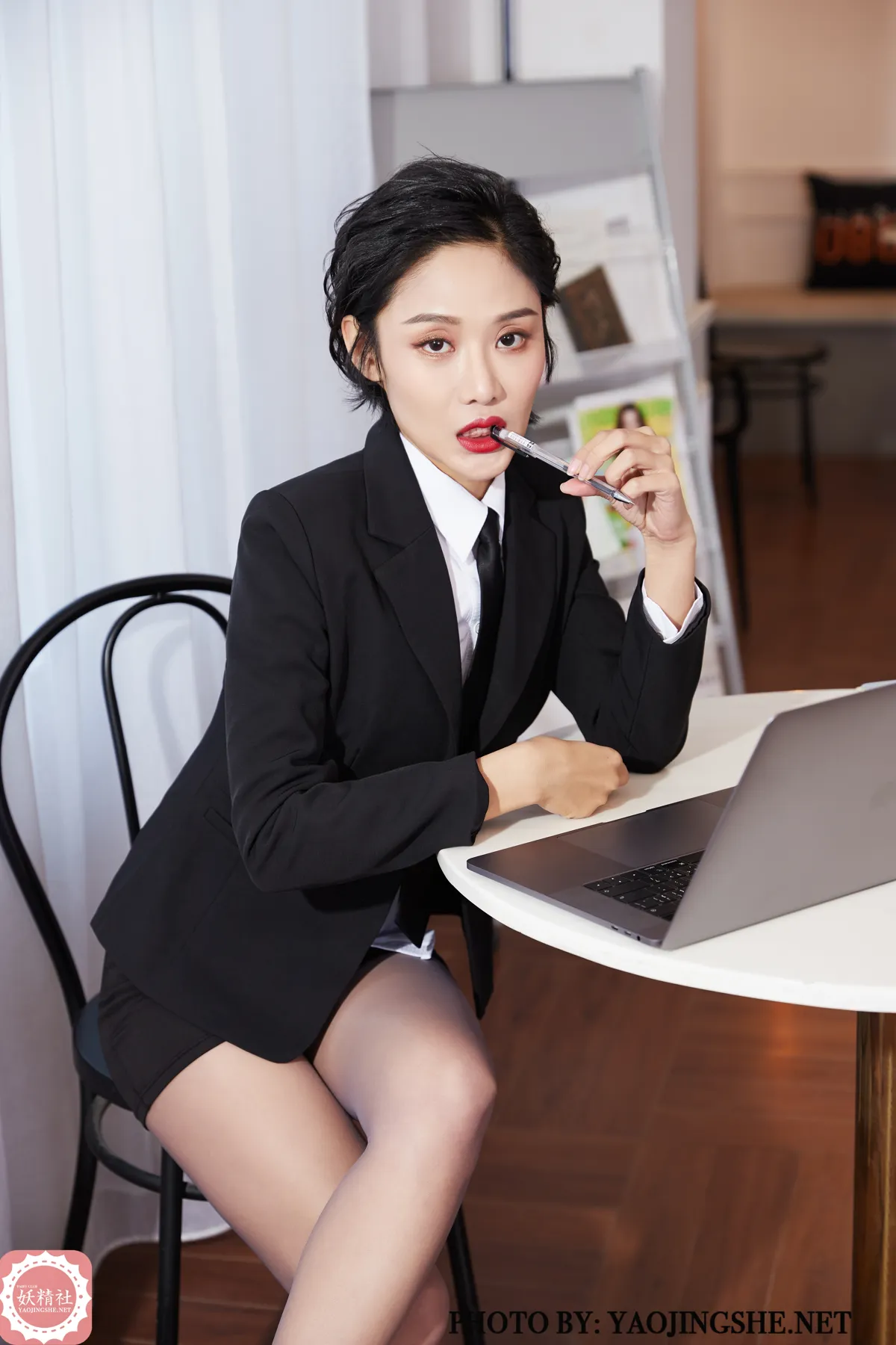 妖精社 NO.009 可可 经理的一天 NO.0000