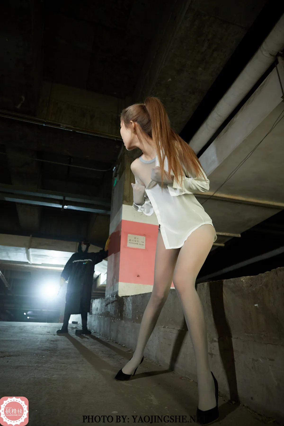 妖精社 NO.065 苏伟 雨夜追凶之逃亡 NO.0000