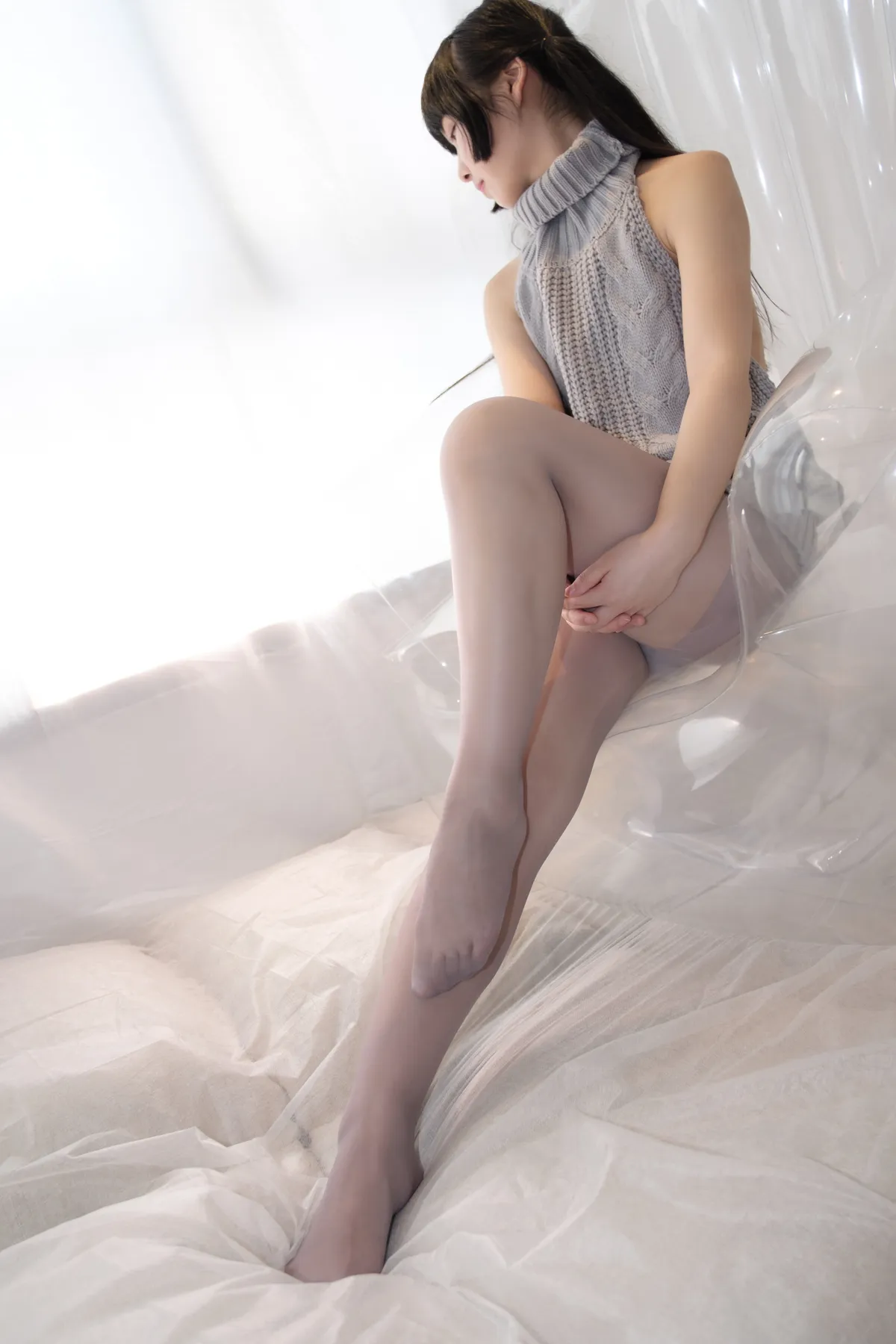 爱花 NO.014 露背毛衣少女的丝秀 NO.0000