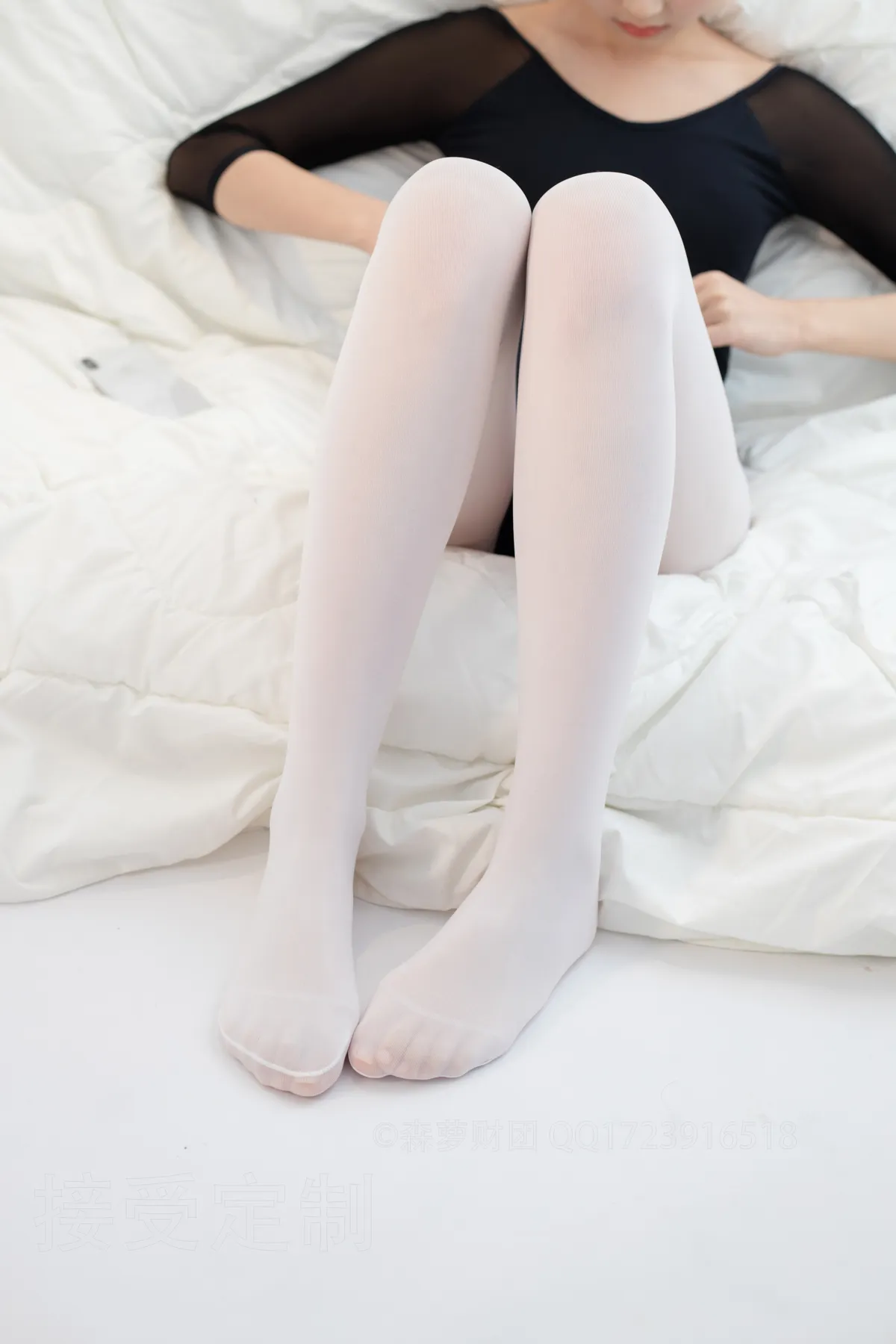 爱花 NO.018 死库水美臀 NO.0000