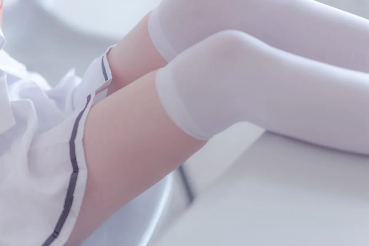 桥本有奈 NO.002 白色小裙子白丝过膝袜 NO.0000