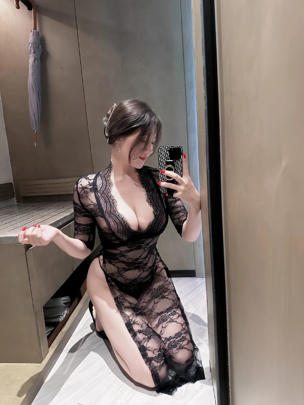 可可西yyy NO.043 黑丝透视情趣睡袍 NO.0000