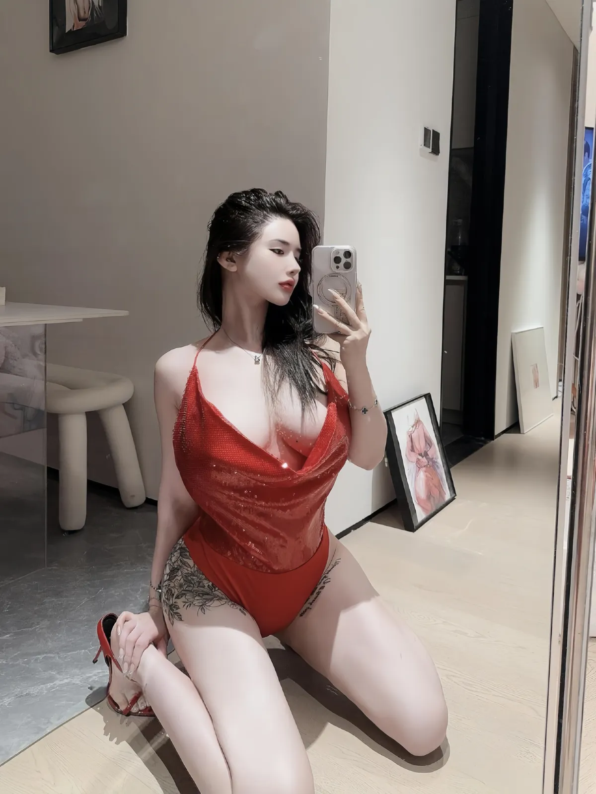 阿色 NO.019 红色低胸 NO.0000
