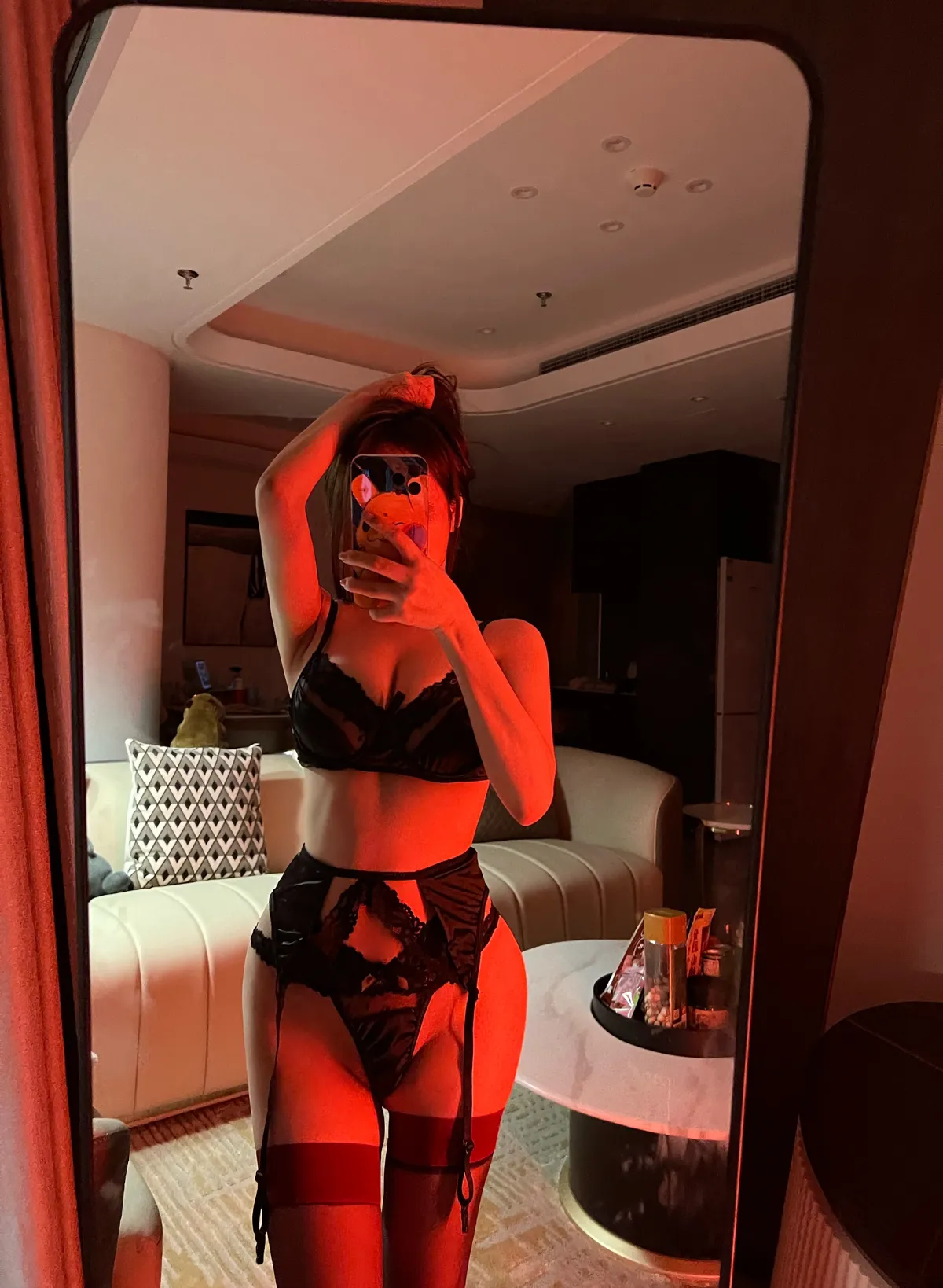奔跑的晶骡 NO.016 红灯下的身材 NO.0000