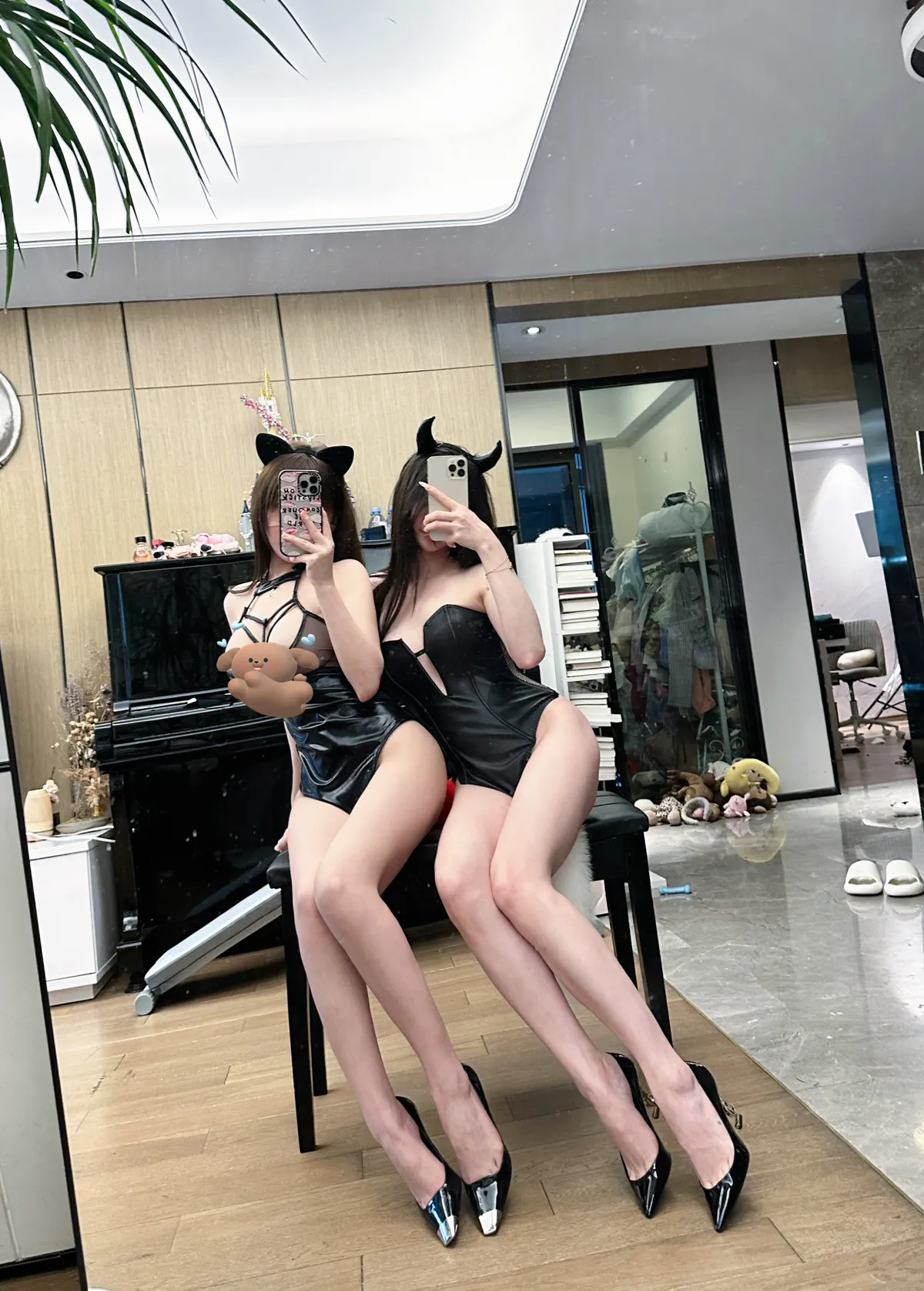奔跑的晶骡 NO.026 黑色姐妹花 NO.0000