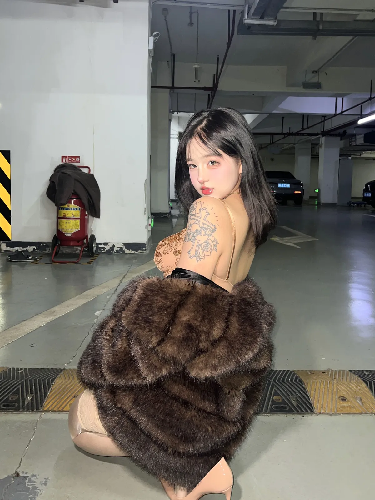 小u优优子 NO.009 貂皮大衣 NO.0000