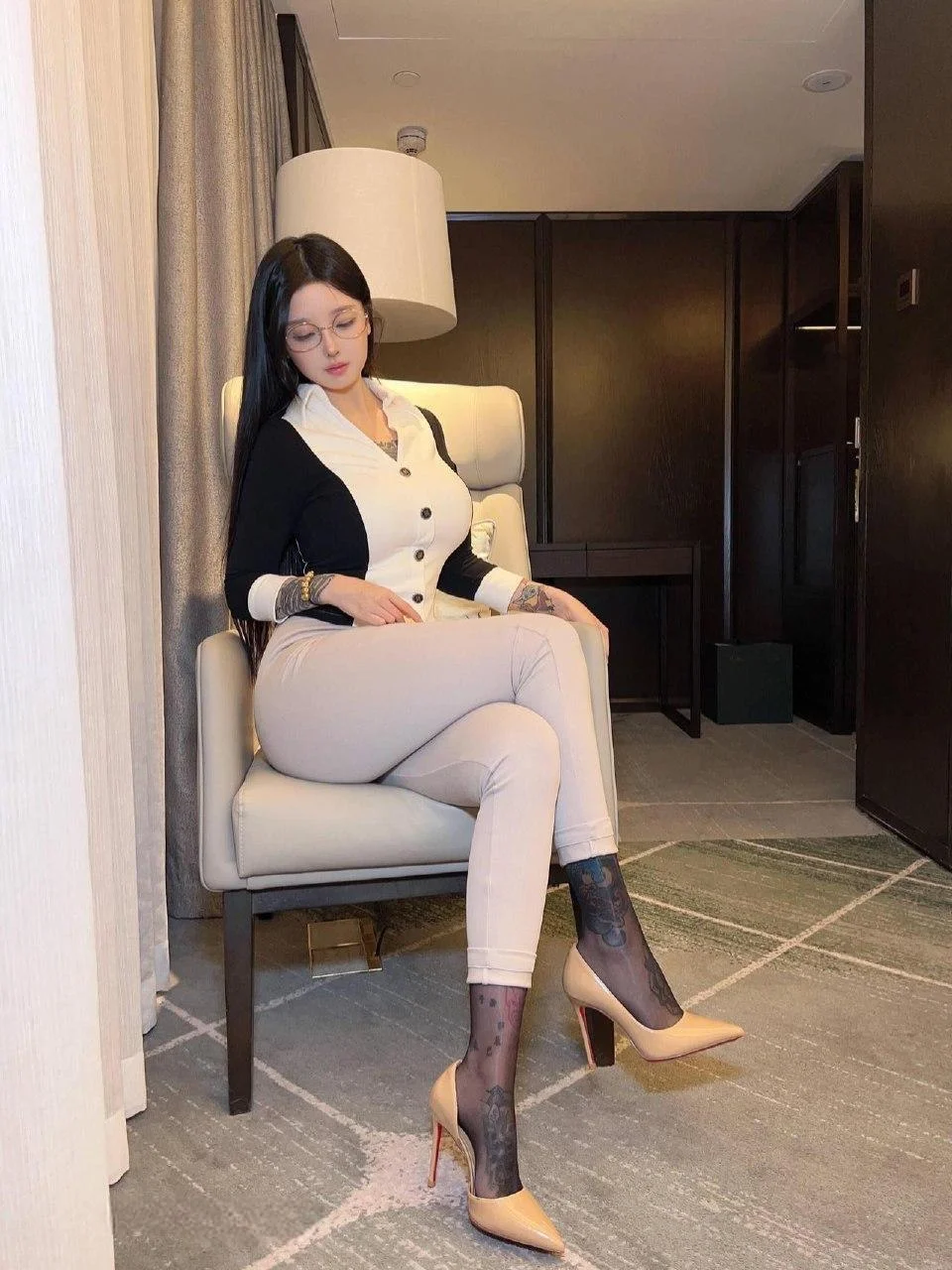 卡通百科老王 NO.026 裤里丝-团子研究社