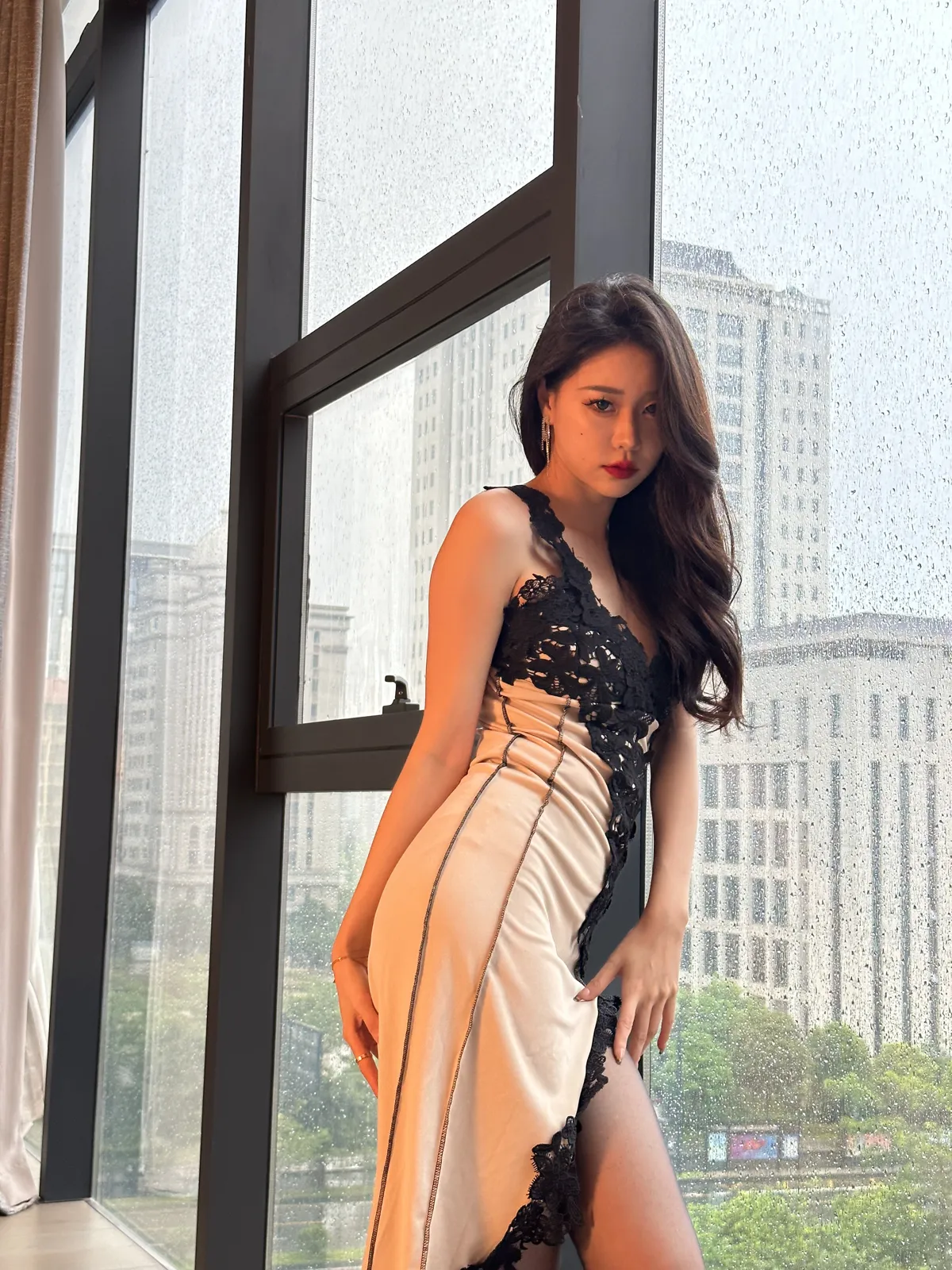 Sia不吃鱼 NO.023 细腰翘臀黑丝 NO.0000