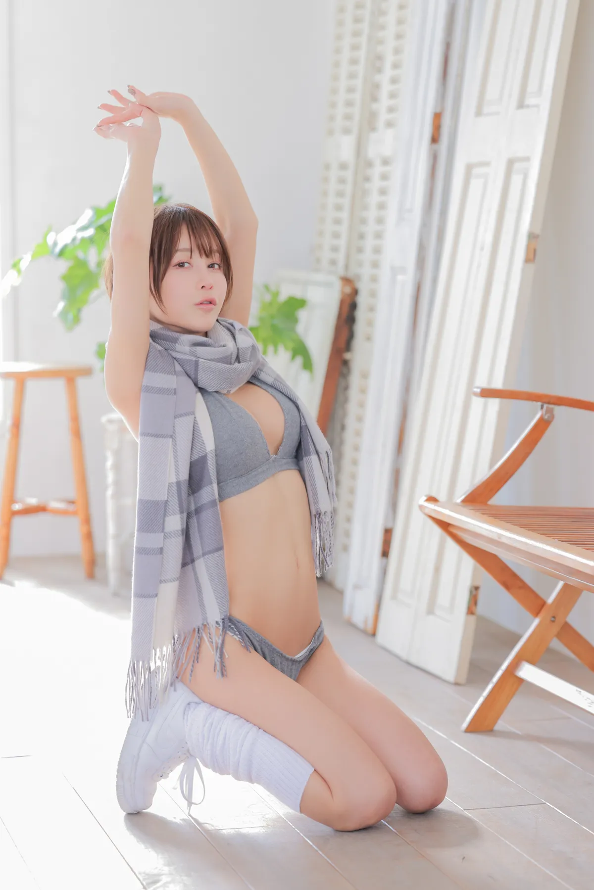 育美 NO.019_006 冬の正装マフラーブラ NO.0000