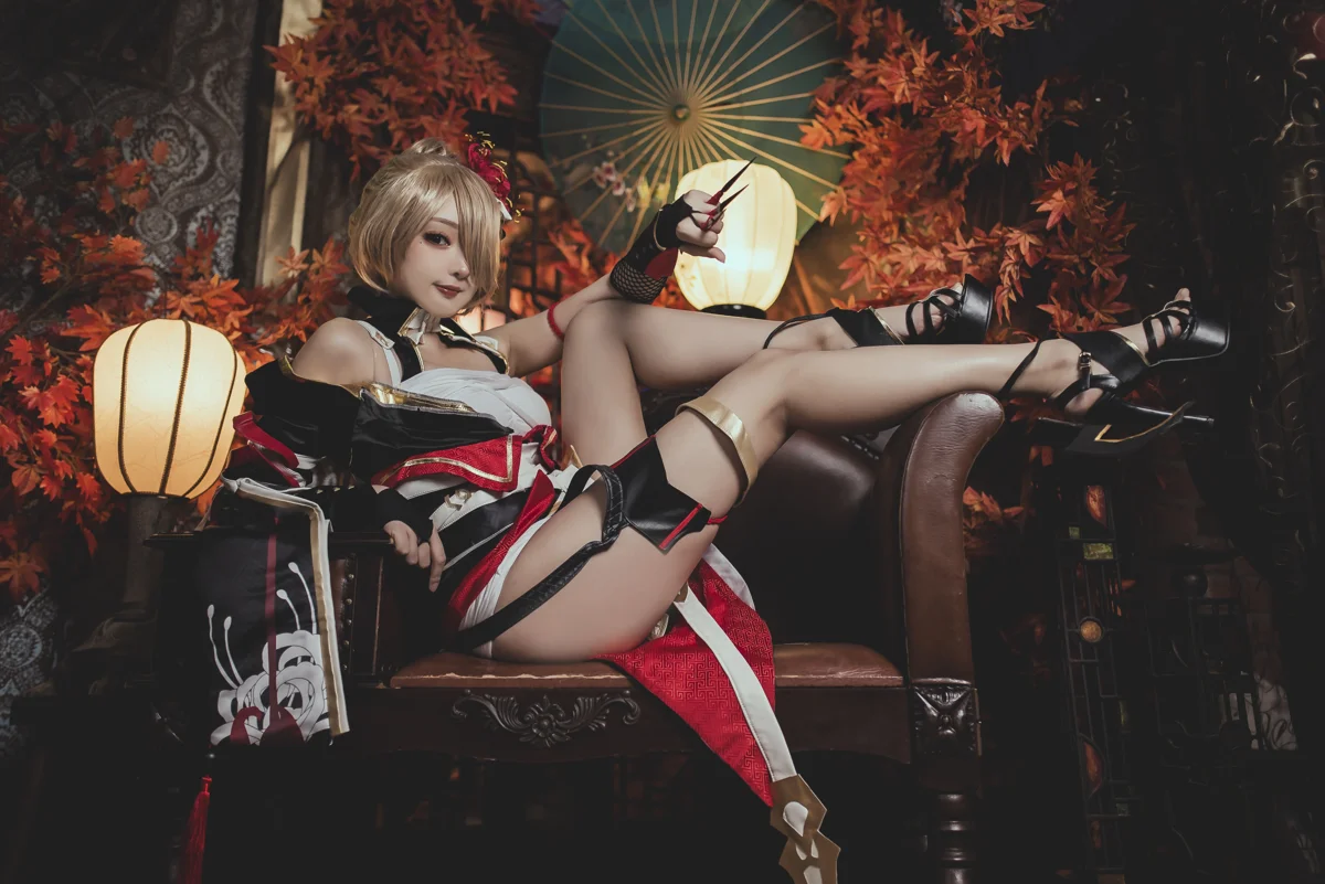 星野秀奈 NO.002 LUNA NO.0000